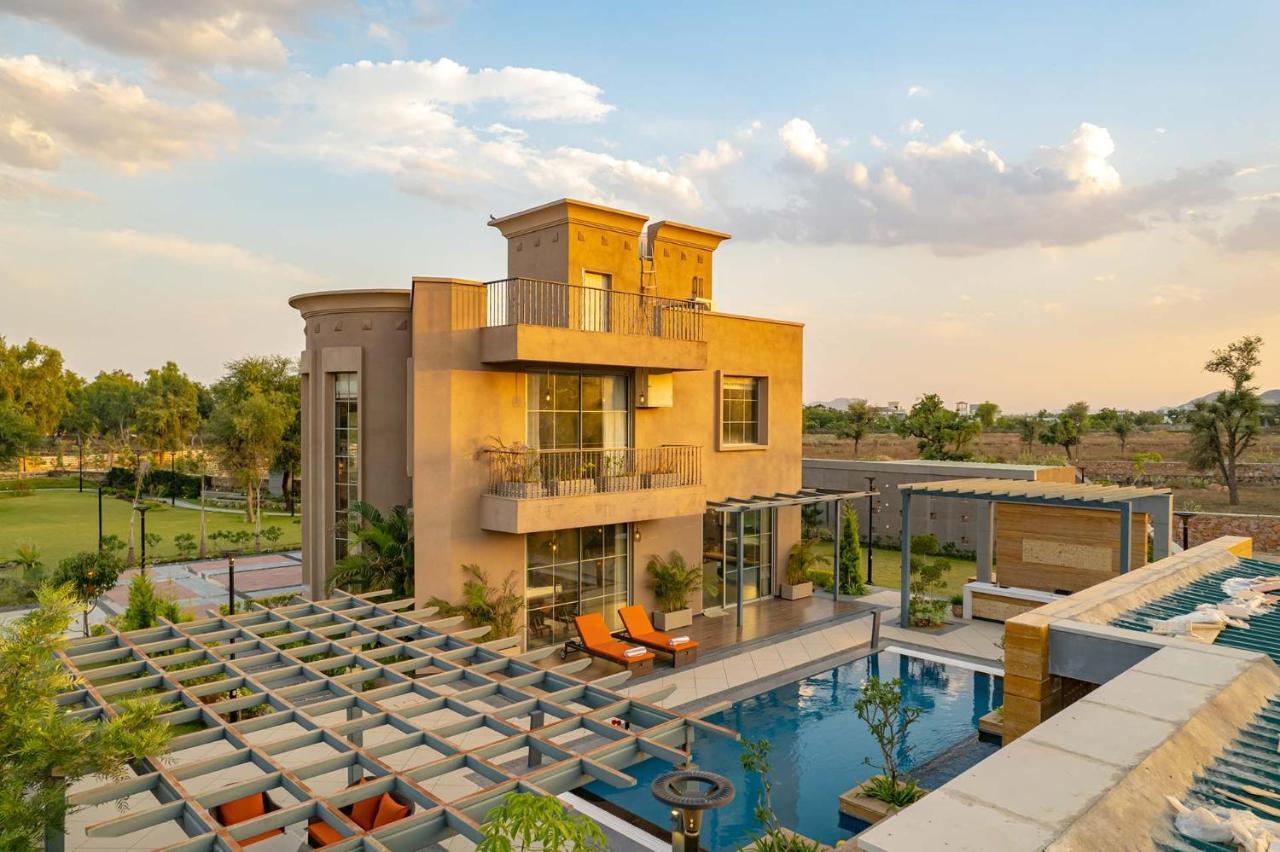 Noah'S Ark By Stayvista - Jaipur With Private Pool Dhānd Extérieur photo