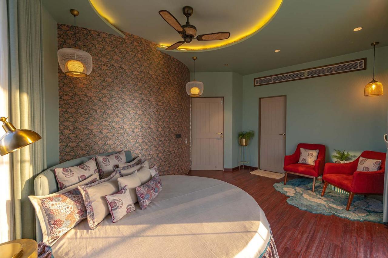 Noah'S Ark By Stayvista - Jaipur With Private Pool Dhānd Extérieur photo