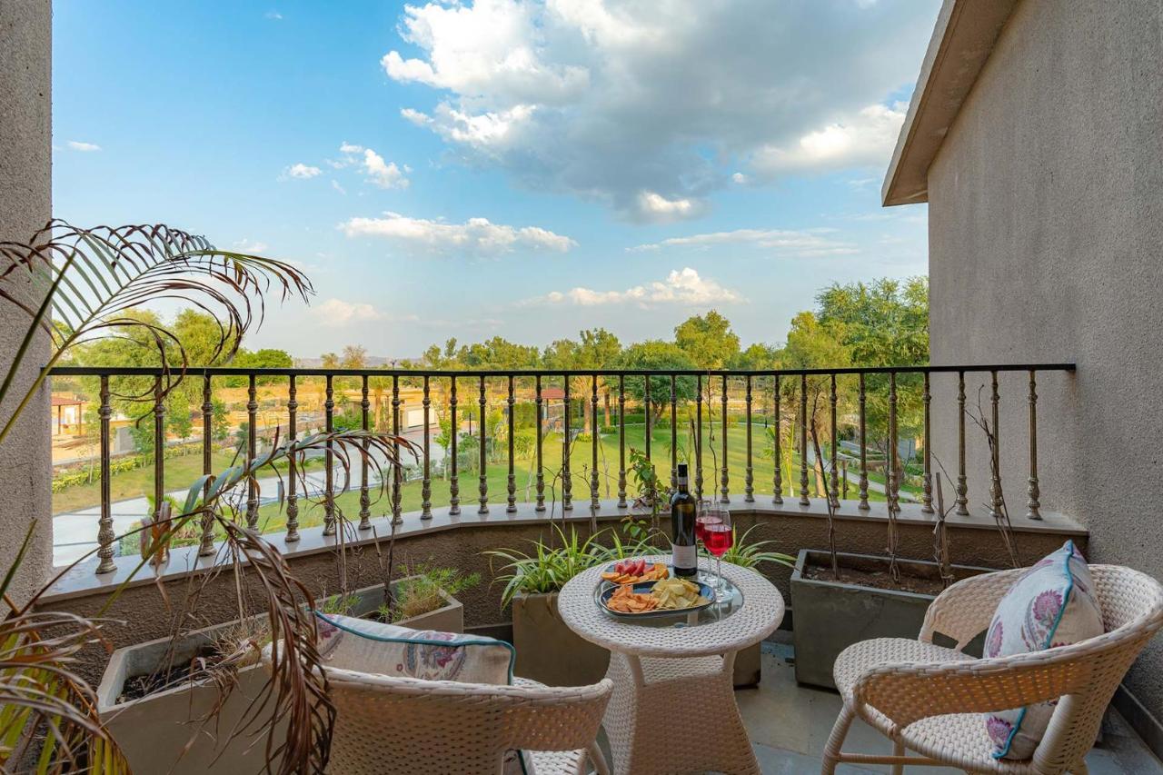 Noah'S Ark By Stayvista - Jaipur With Private Pool Dhānd Extérieur photo